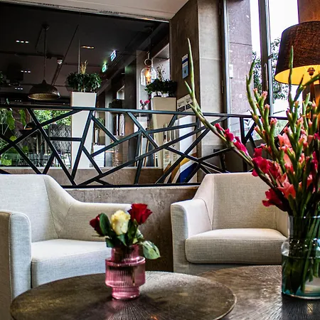 Grand Downtown Hotel 4*