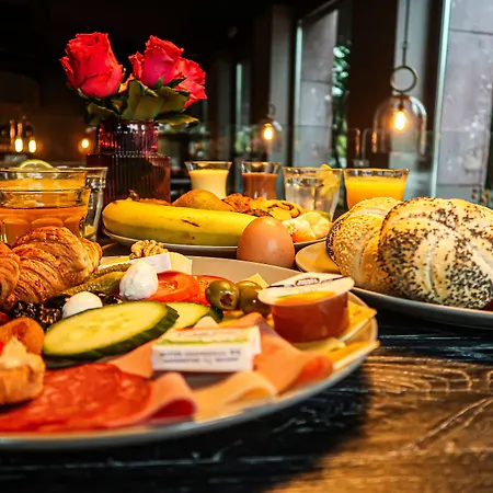 Grand Downtown Hotel