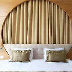 Grand Downtown Hotel 4*
