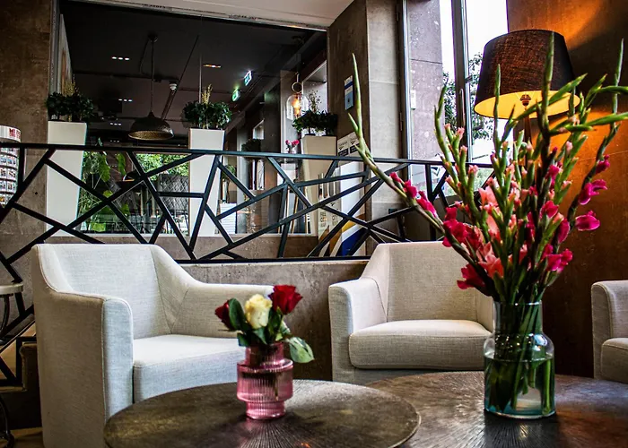 Grand Downtown Hotel 4*