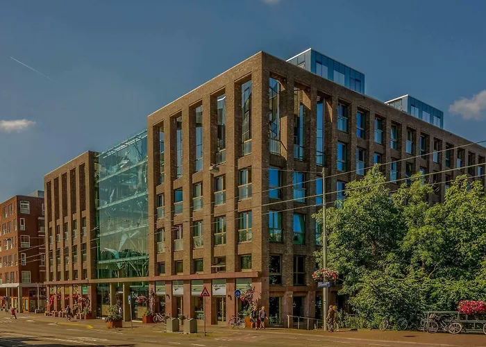 Hotel Grand Downtown 4*