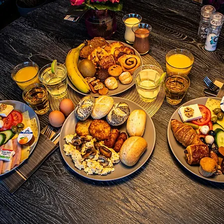 غراند داونتاون 4*